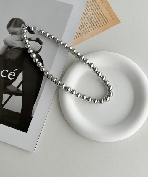 un+frame（アンフレーム）の「big ball chain necklace／BIGボールチェーンネックレス（ネックレス・レディース・シルバー/ゴールド・FREE）」の21枚目の写真