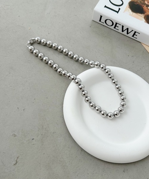 un+frame（アンフレーム）の「big ball chain necklace／BIGボールチェーンネックレス（ネックレス・レディース・シルバー/ゴールド・FREE）」の20枚目の写真
