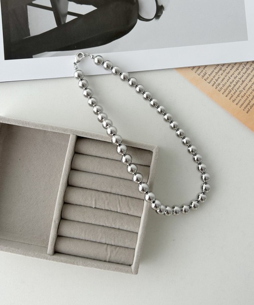 un+frame（アンフレーム）の「big ball chain necklace／BIGボールチェーンネックレス（ネックレス・レディース・シルバー/ゴールド・FREE）」の19枚目の写真
