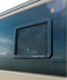 GORDON MILLER（ゴードンミラー）の「GORDON MILLER（ゴードンミラー） アルミニウム スクリーン サッシ for GMLVAN C-01（日産 NV200）（アウトドアグッズ・レディース）」