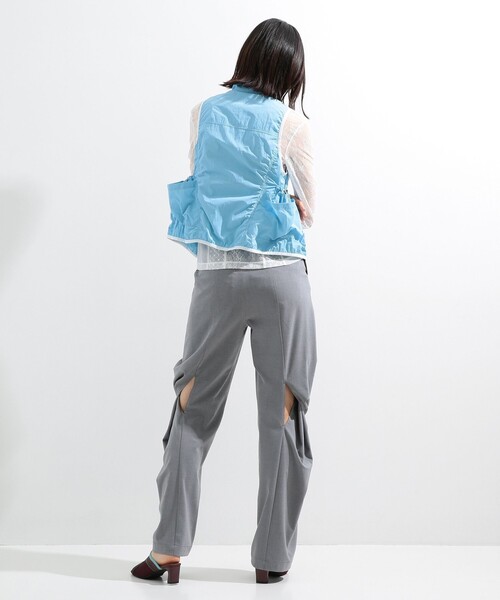 Ray BEAMS（レイビームス）の「Ray BEAMS / サイド ツイスト パンツ（その他パンツ・レディース・ライトグレー/ブラック・0/1）」の5枚目の写真