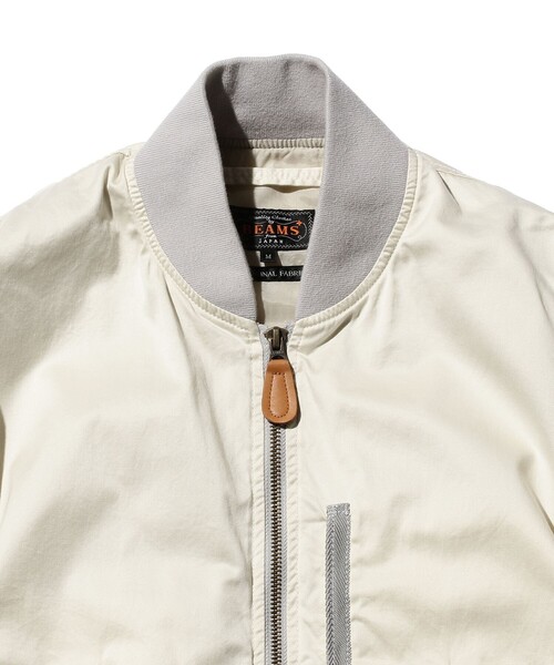 BEAMS PLUS(ビームスプラス)の「BEAMS PLUS / ミリタリー フライト ブルゾン(ブルゾン・メンズ・グリーン系その他4/シルバー・XL/M/L/S)」の4枚目の写真