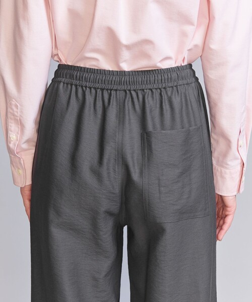 BEAUTY&YOUTH UNITED ARROWS(ビューティーアンドユースユナイテッドアローズ)の「ツイルパッチポケットイージーパンツ 2 -ウォッシャブル-(その他パンツ・レディース・ダークグレー/その他1/ピンク/コバルトブルー/ブラック/ライム/ネイビー・S/M/L/XS)」の15枚目の写真