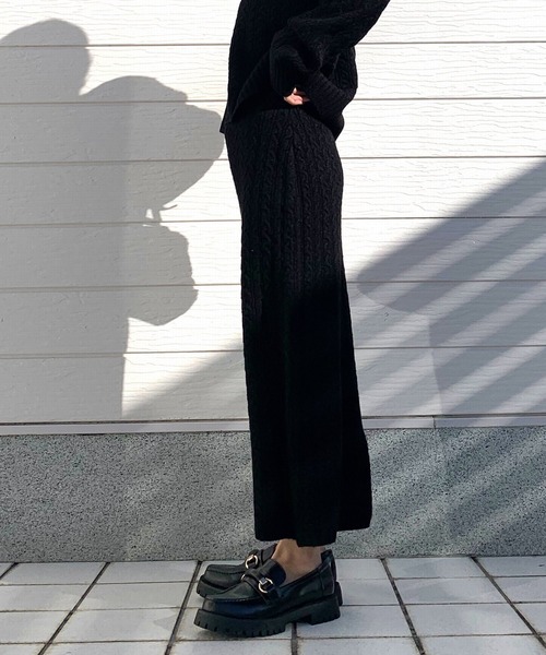 Q（キュー）の「ケーブルニットスカート（スカート・レディース・ブラック/ベージュ・MEDIUM）」の8枚目の写真