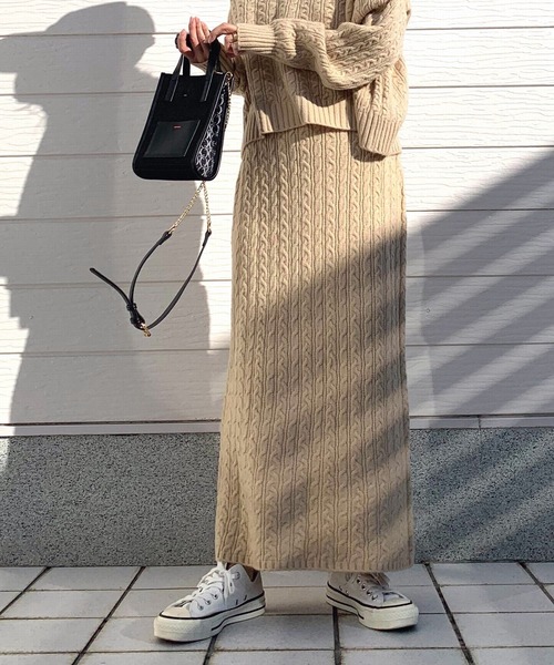 Q（キュー）の「ケーブルニットスカート（スカート・レディース・ブラック/ベージュ・MEDIUM）」の15枚目の写真