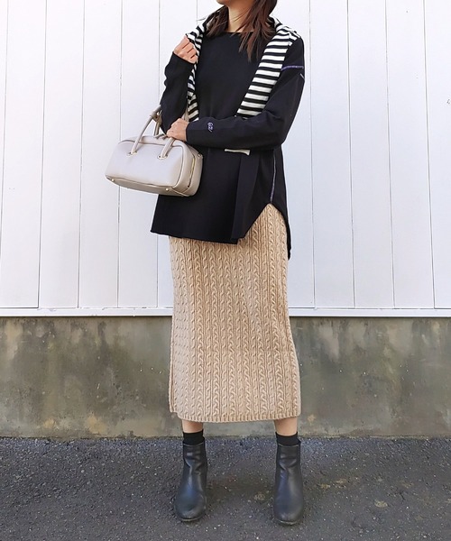 Q（キュー）の「ケーブルニットスカート（スカート・レディース・ブラック/ベージュ・MEDIUM）」の14枚目の写真