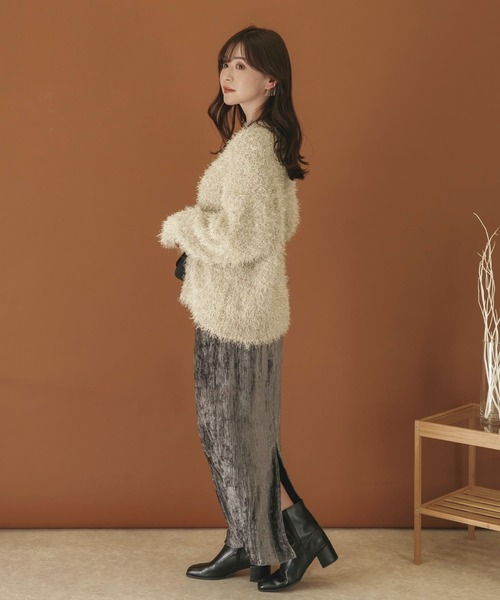 HEYUMM（ヘユム）の「Vネックラメフリンジセーター（ニット/セーター・レディース・ベージュ/ラベンダー/チャコールグレー・ONE）」の14枚目の写真