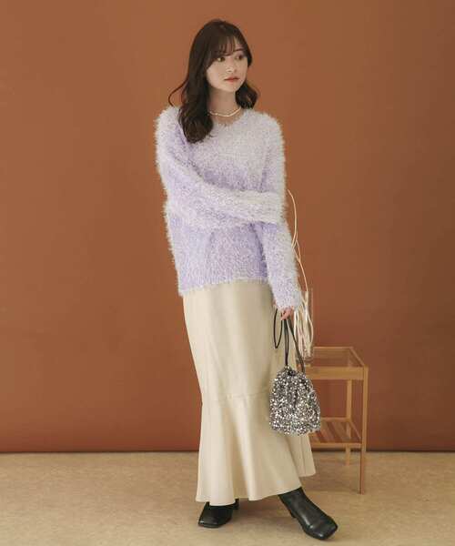 HEYUMM（ヘユム）の「Vネックラメフリンジセーター（ニット/セーター・レディース・ベージュ/ラベンダー/チャコールグレー・ONE）」の22枚目の写真