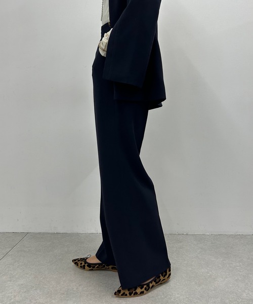 SHENERY(シーナリー)の「リネンライクグルカワイドパンツ(その他パンツ・レディース・ベージュ/ネイビー・38/36)」の6枚目の写真