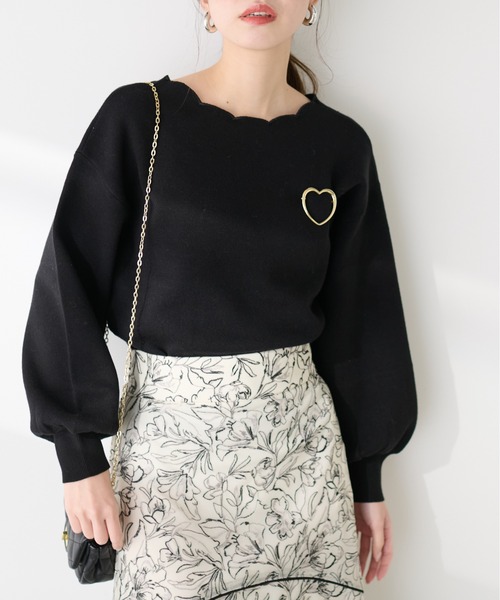 natural couture(ナチュラルクチュール)の「衿ぐり刺繍スカラップニット(ニット/セーター・レディース・ブラック/オフホワイト/ミント/グレイッシュベージュ/ラベンダー・FREE)」の1枚目の写真