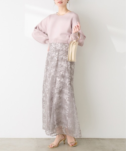 natural couture(ナチュラルクチュール)の「衿ぐり刺繍スカラップニット(ニット/セーター・レディース・ブラック/オフホワイト/ミント/グレイッシュベージュ/ラベンダー・FREE)」の15枚目の写真