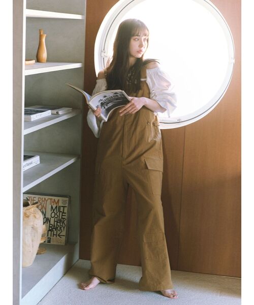 Ungrid（アングリッド）の「オフショルギャザーボリュームブラウス（シャツ/ブラウス・レディース・オフホワイト/オレンジ・FREE）」の11枚目の写真