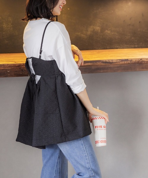 coca（coca）（コカ）の「【WEB限定セール】上品エンボスバックシャンビスチェ（キャミソール・レディース・ライトベージュ/ブラック・M/L）」の5枚目の写真