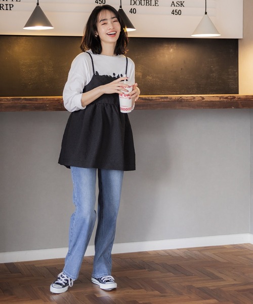 coca（coca）（コカ）の「【WEB限定セール】上品エンボスバックシャンビスチェ（キャミソール・レディース・ライトベージュ/ブラック・M/L）」の6枚目の写真