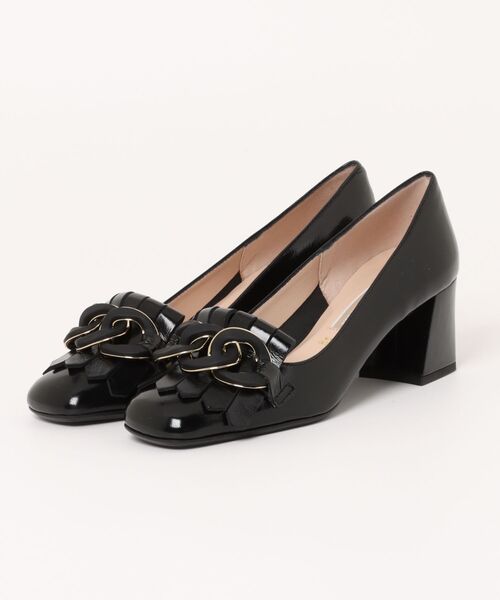 inter-chaussures(インターショシュール)の「【INTER-CHAUSSURES】スクエアトウチェーンキルトパンプス(I41000)(パンプス・レディース・ホワイト/ブラック系その他・37/38/35)」の1枚目の写真