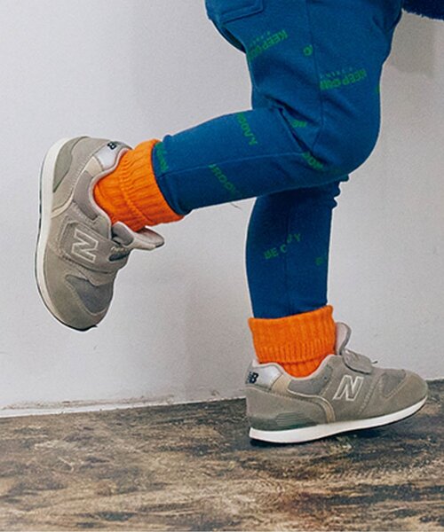 p.premier（ピードットプルミエ）の「イロチ買いしたいカラーリブソックス（ソックス/靴下・キッズ・グリーン/ピンク/オレンジ/イエロー/レッド/ブルー/ダークグリーン/オフホワイト/ローズ/サックスブルー/ベージュ/ダークブラウン/ラベンダー/ブラック/エメラルド/グレー/レモンイエロー・15 /18/21/24）」の17枚目の写真