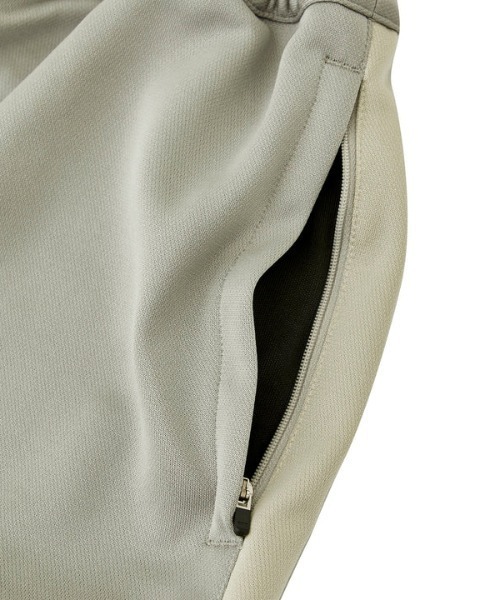 MAGIC STICK（マジックスティック）の「MAGICSTICK/マジックスティック/SPECIAL TRAINING JERSEY PANTS by UMBRO（その他パンツ・メンズ・ブラック/グレー・L/M）」の19枚目の写真