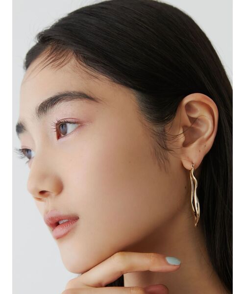 LAGUNAMOON(ラグナムーン)の「メタルフープピアス(ピアス(両耳用)・レディース・シルバー/ゴールド・FREE)」の4枚目の写真