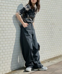 限定展開　カーブライン タックデニム