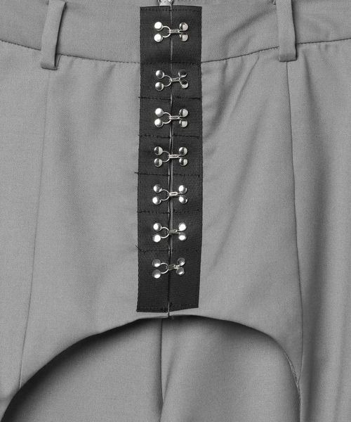 JEANASIS（ジーナシス）の「ガーターデザインワイドパンツ/108714（その他パンツ・レディース・グレー/ブラック・SMALL/MEDIUM）」の16枚目の写真