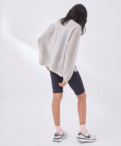 NERGY（ナージー）の「【リバーシブル】ラメニットトップス（Tシャツ/カットソー・レディース・シルバー/ブラック・FREE）」の17枚目の写真