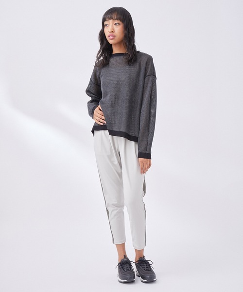 NERGY（ナージー）の「【リバーシブル】ラメニットトップス（Tシャツ/カットソー・レディース・シルバー/ブラック・FREE）」の18枚目の写真