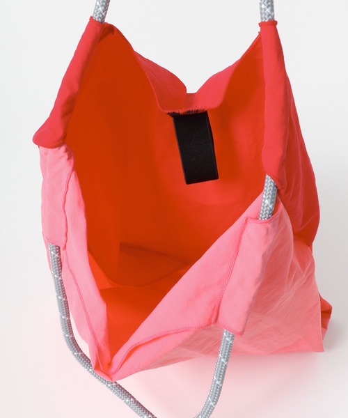 KBF（ケイビーエフ）の「ナイロントートBAG（トートバッグ・レディース・グリーン系その他/ピンク系その他・ONE）」の9枚目の写真