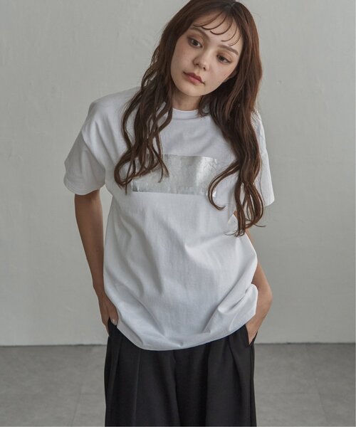 notch.（ノッチ）の「コットン100% 箔プリントTシャツ（Tシャツ/カットソー・レディース・ブラック/オフホワイト/チャコール・M）」の7枚目の写真