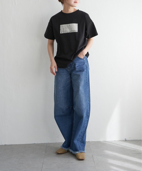 notch.(ノッチ)の「コットン100% 箔プリントTシャツ(Tシャツ/カットソー・レディース・ブラック/オフホワイト/チャコール・M)」の13枚目の写真