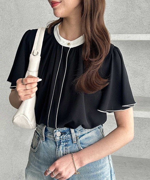 GeeRA（ジーラ）の「夏コーデに大活躍！前後2WAY配色フレアー袖ブラウス（シャツ/ブラウス・レディース・ベージュ/ブラック/アイボリー・SMALL/MEDIUM/LARGE/X-LARGE）」の2枚目の写真