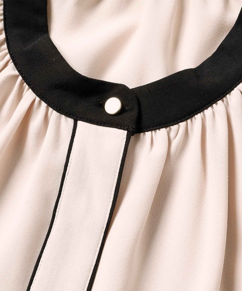 GeeRA（ジーラ）の「夏コーデに大活躍！前後2WAY配色フレアー袖ブラウス（シャツ/ブラウス・レディース・ベージュ/ブラック/アイボリー・SMALL/MEDIUM/LARGE/X-LARGE）」の19枚目の写真