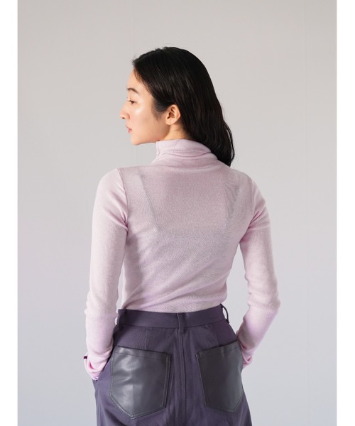 Uenui(ウニュイ)の「【ZOZO限定】ライン タートルネック リブニット(Tシャツ/カットソー・レディース・ブラック/ピンク・FREE)」の18枚目の写真