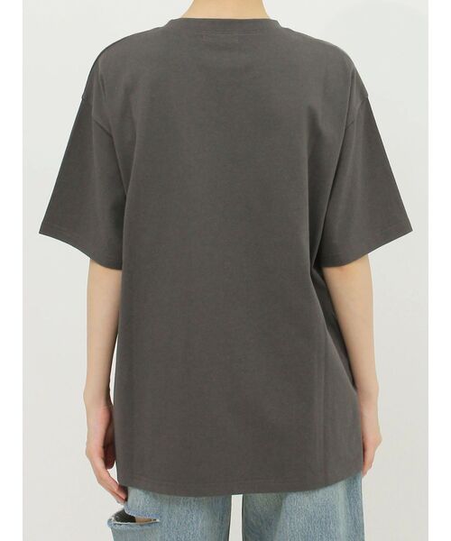 EVRIS(エヴリス)の「【WEB限定】ワンポイントベーシックTシャツ(Tシャツ/カットソー・レディース・ホワイト/ブラック/ブルー/グリーン/ピンク・FREE)」の21枚目の写真