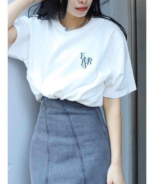 EVRIS(エヴリス)の「【WEB限定】ワンポイントベーシックTシャツ(Tシャツ/カットソー・レディース・ホワイト/ブラック/ブルー/グリーン/ピンク・FREE)」の7枚目の写真