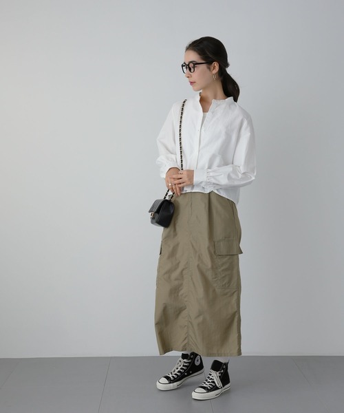 saloon（サルーン）の「SALOON(サルーン)/ バックタックショートシャツ 新品タグ付き★styling★バックショート シャツ★WHT