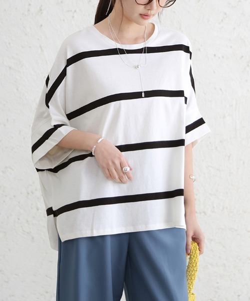 Doux Belle(ドゥーベル)の「ボーダー半袖モモンガTシャツ(Tシャツ/カットソー・レディース・ブラック/ベージュ/グレー/オフホワイト・MEDIUM)」の7枚目の写真