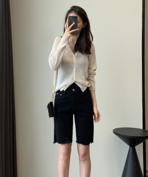 a lot of love(ア ロット オブ ラブ)の「畦編み シアーカーディガン(カーディガン/ボレロ・レディース・オフホワイト/グレー・FREE)」の4枚目の写真