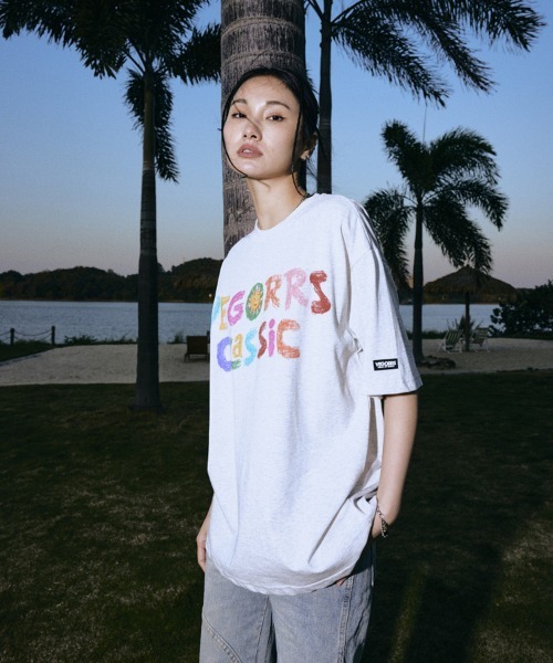 Ressaca(レサーカ)の「オーバーサイズ レインボーロゴバックプリントTシャツ(Tシャツ/カットソー・メンズ・オートミール/ブラック・M/L/XL)」の11枚目の写真