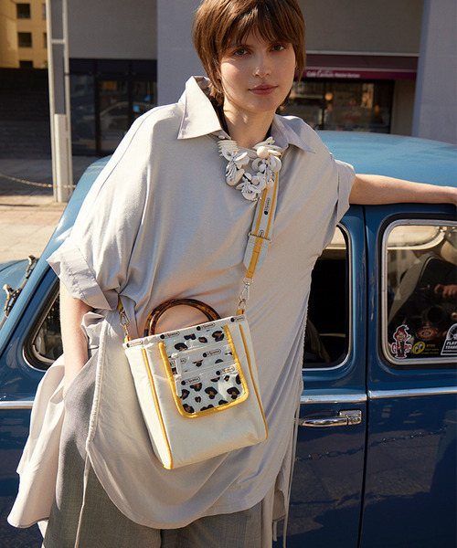 Yuki☺︎レスポートサック ☺︎アトリエ☺︎レオパード LeSportsac（レスポートサック）の「SM 2 ZIP POCKET TOTE