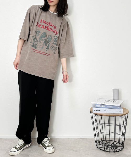 Ritzy（リッツィー）の「16/COTTON 天竺プリントTシャツ レディース メンズ（Tシャツ/カットソー・メンズ・モカ/ブラック/ブラック系その他2/ブラック系その他3/ブラウン系その他3/ブラウン系その他2/ブラック系その他/ブラウン系その他・LARGE/X-LARGE/MEDIUM）」の9枚目の写真