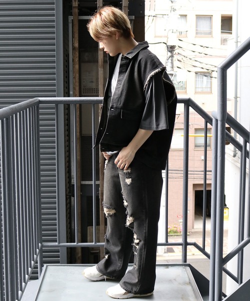 Starting Over(スターティングオーバー)の「denim fringe overdye vest/デニム フリンジ オーバーダイ ベスト(ベスト・メンズ・ブルー/ブラック・XL/L/M)」の14枚目の写真