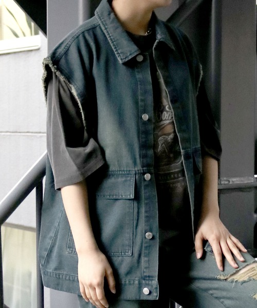 Starting Over(スターティングオーバー)の「denim fringe overdye vest/デニム フリンジ オーバーダイ ベスト(ベスト・メンズ・ブルー/ブラック・XL/L/M)」の15枚目の写真