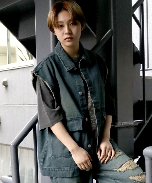 Starting Over(スターティングオーバー)の「denim fringe overdye vest/デニム フリンジ オーバーダイ ベスト(ベスト・メンズ・ブルー/ブラック・XL/L/M)」の19枚目の写真