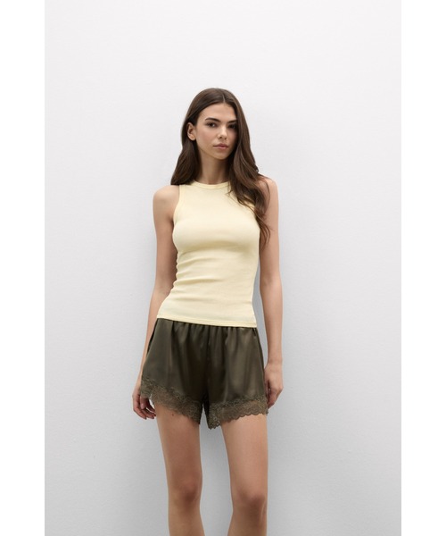 Intimissimi(インティミッシミ)の「Superiorコットン リブ タンクトップ【夏 マストアイテム】(タンクトップ・レディース・ブラック/スカイブルー/ワインレッド/ホワイト/パープル/ライトパープル/ミント/インディゴブルー/グリーン系その他2/カーキ/モカ/サーモンピンク/グレイッシュブルー/アーミー/ブルー/セージグリーン/ワイン/ダークインディゴブルー/チェリーピンク/ライトブルー/ライラック/ライトイエロー/ブルーグリーン/マルーン/ダークパープル・M/S/L)」の20枚目の写真