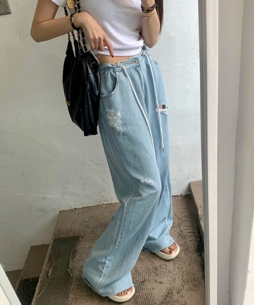 N.s(エヌドットエス)の「クラッシュワイドデニムパンツ(デニムパンツ・レディース・ホワイト/ブルー・L/M/S)」の7枚目の写真