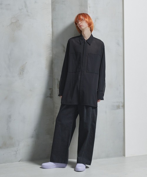 STERNBERG(スタンバーグ)の「120'sウールシアーシャツ(シャツ/ブラウス・メンズ・ブラック/ライトベージュ・LARGE/MEDIUM)」の2枚目の写真