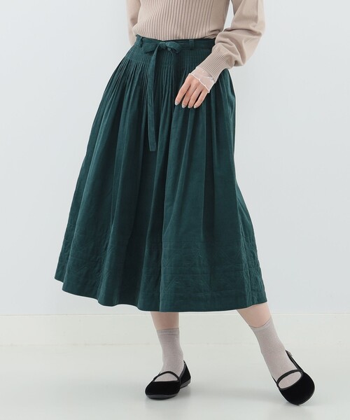 CAROLINA GLASER（カロリナ グレイサー）の「キルティングスカート（スカート・レディース・ネイビー/ダークグリーン・ONE SIZE）」の4枚目の写真