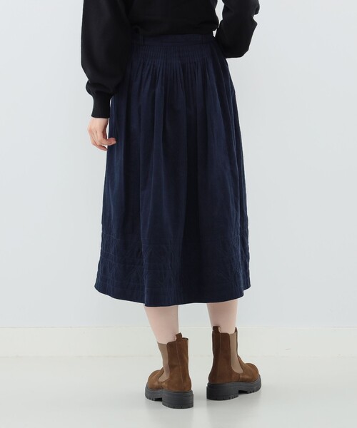 CAROLINA GLASER（カロリナ グレイサー）の「キルティングスカート（スカート・レディース・ネイビー/ダークグリーン・ONE SIZE）」の17枚目の写真