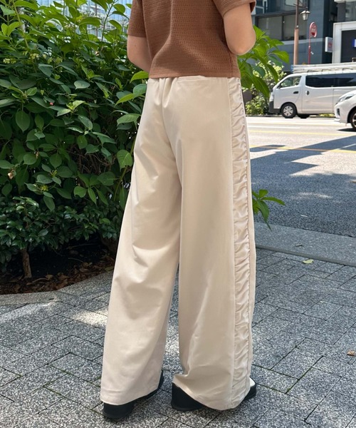 archives（アルシーヴ）の「サイドギャザースラックス（スラックス・レディース・ブラウン/ブラック/アイボリー・MEDIUM）」の7枚目の写真