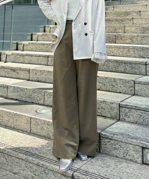 archives（アルシーヴ）の「サイドギャザースラックス（スラックス・レディース・ブラウン/ブラック/アイボリー・MEDIUM）」の20枚目の写真